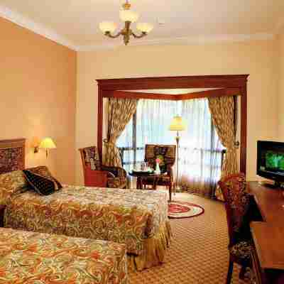 Regant Lake Palace Hotel Rooms