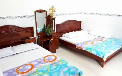 Anh Thu Hotel Hotel dekat Kim Son Pagoda