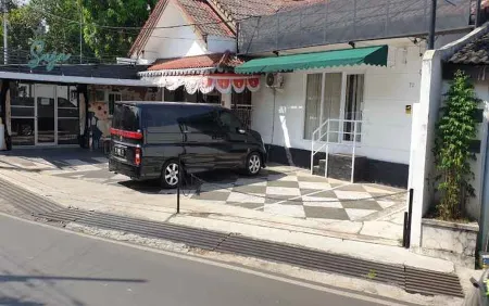 Pagar Putih Guest House Syariah