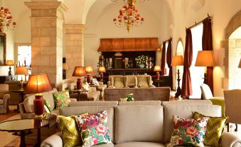 Pousada Castelo de Estremoz – Historic Hotel