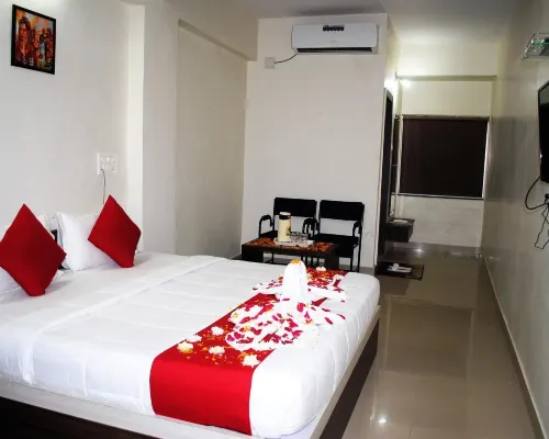 Hotel Wild Flower Hotels in Morbi