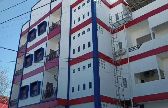 荷爾曼迪裏利旅館