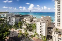 Moana Surfrider, A Westin Resort & Spa, Waikiki Beach