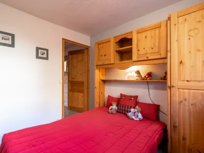 Les Grandes Balmes I et II (Le Lac) Hotels near Montagne Experiences By Esf | Tignes Val Claret