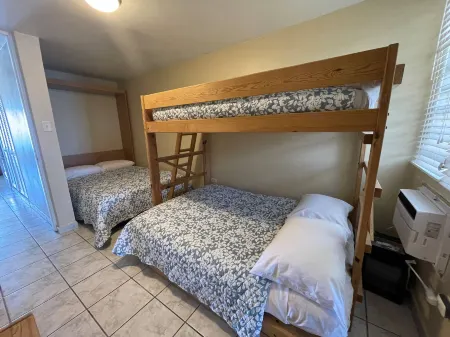 Oceanfront Retreat in Playa Fortuna, Puerto Rico Отели в г. Мамейес I