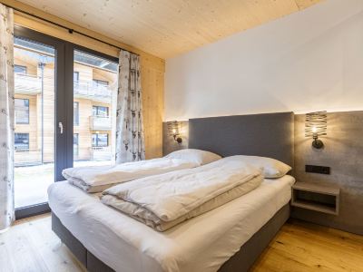 # 3a Mit Sauna & Pool