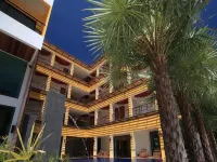 Keeree Ele Resort Hotels in der Nähe von Pearl Beach