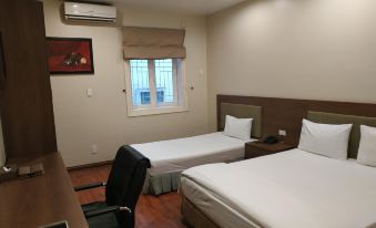 Tulip Hotel Vu Ngoc Phan