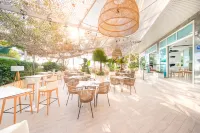 Hotel Agua Beach "Adults only" - Aamiainen