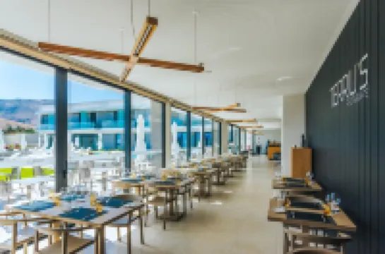 Vila Baleira Village Hotels in 