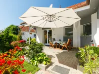 Ildiko Hotels near Strand Balatonlelle Csöpi Köz