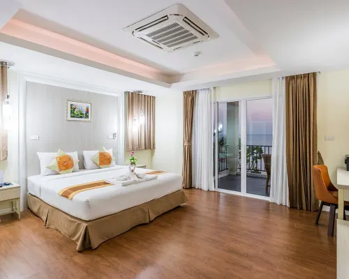 Saint Tropez Beach Hotel Photos