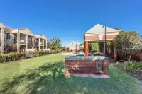 Country Comfort Perth Hotels in Redcliffe