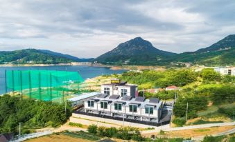 Hapcheon Moon Lake Self Check-in Motel - Housity