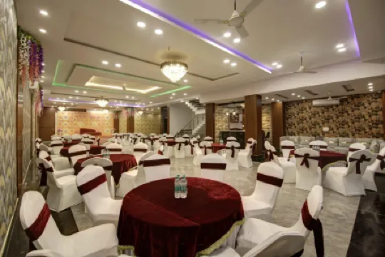 Hotel la Mirage Noida