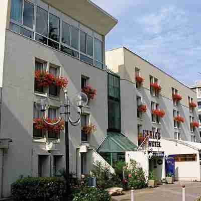 Best Western Voiron Centre Hotel Exterior