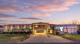 West End Motor Lodge
