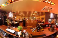 Hotel Hampi International - Quầy bar