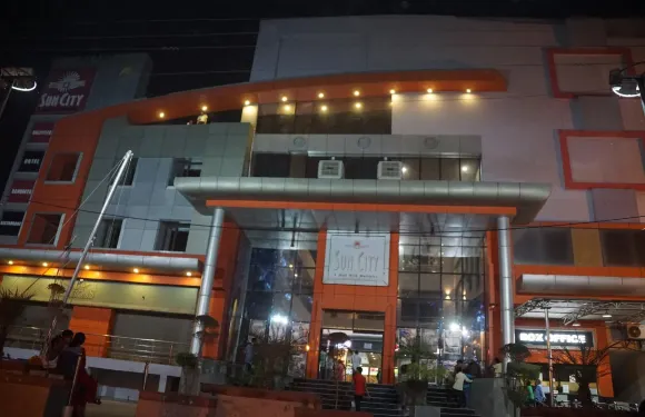 太陽城酒店及餐廳