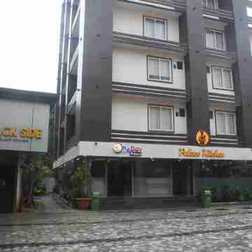 One Day Palace Hotel Exterior