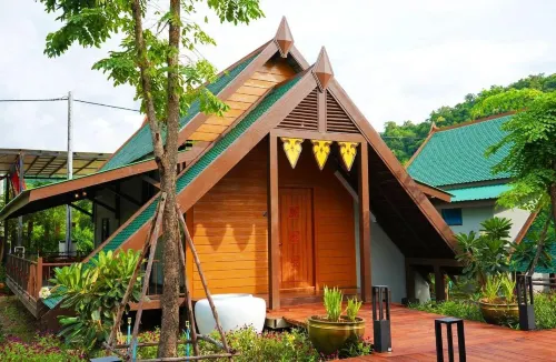 Ptes Lorry Hotel di Banan