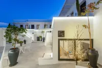 Central Boutique Hotel by Naoussa Hills Adults Only