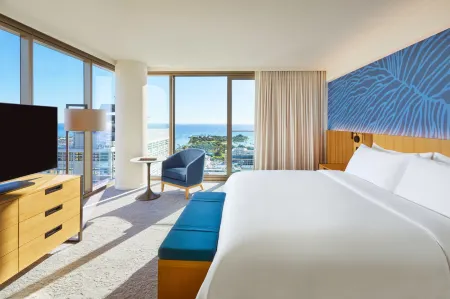 Renaissance Honolulu Hotel & Spa