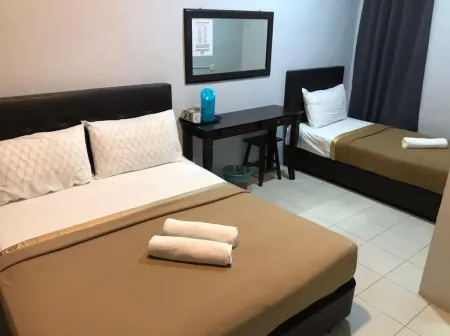 D Layaran Kuantan Lpt Exit 833 Отели рядом с достопримечательностью «Sungai Lembing Mines»