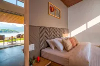 Zostel Plus Lonavala فنادق في Shindgaon