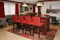 Hampton Inn Kansas City/Blue Springs Hôtels à : Blue Springs