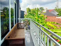 RedDoorz Syariah Near Stasiun Wates