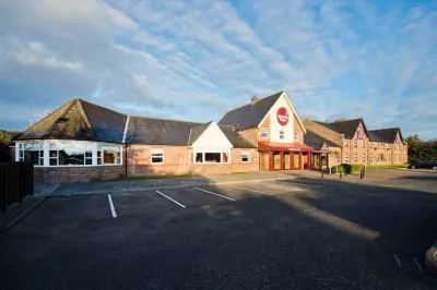 Premier Inn Wigan (M6, J25) Hotels near St Aidan's RC Church, Winstanley