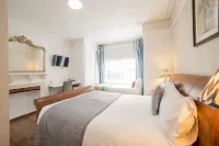 OYO Lonsdale Guest House Hotels near Summertown Library