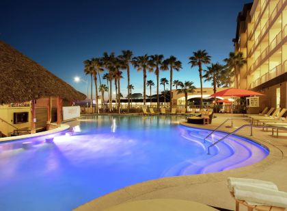 DoubleTree by Hilton Galveston Beach