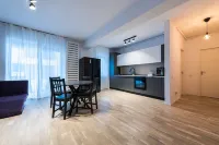 Maria - Modern Apartment with Parking and Workspace