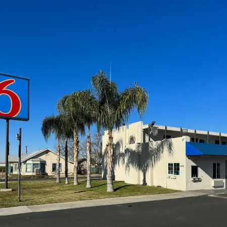 Motel 6 Delano, CA