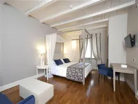 Hotel Charleston Hotels in Spoleto