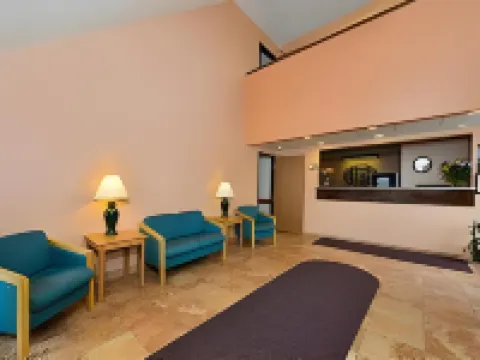 麥迪遜E陽光草原速8酒店 森普雷里酒店