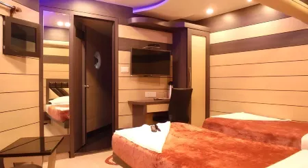 Hotel Great Western Отели рядом с достопримечательностью «Форт Уильям, Индия»