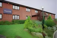Travelodge Dublin Airport North 'Swords' Hotels in der Nähe von schuh