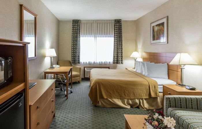 Quality Inn at Collins Road - Cedar Rapids