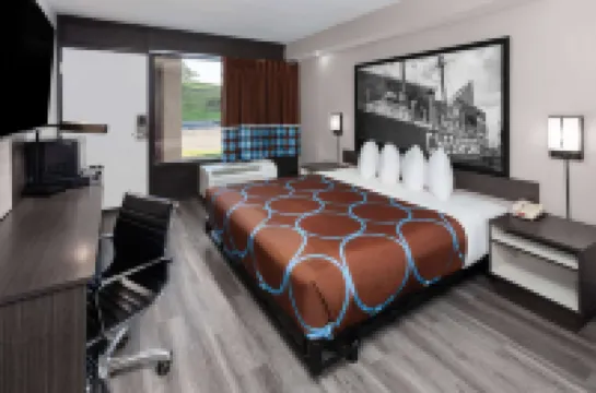 Super 8 by Wyndham Baltimore Northwest