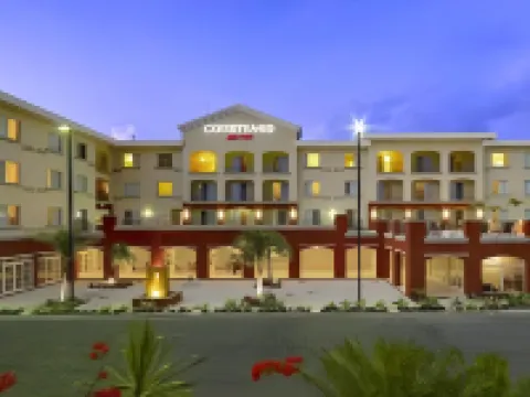 萬豪巴巴多斯萬怡酒店 鄰近Accra Beach的酒店