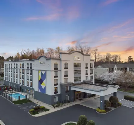 Spark by Hilton Greensboro - breakfast