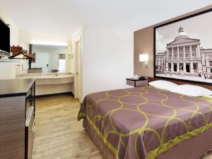 Super 8 by Wyndham Ringgold/Chattanooga Area