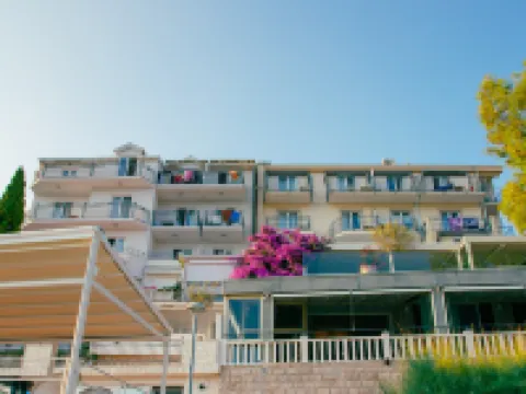 فندق فيلا نوفا فنادق في نيوم