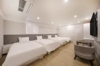 H Avenue Hotel in Gyeongju