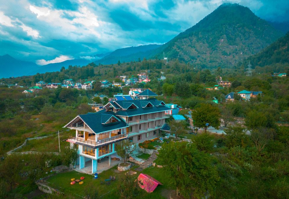 hotel overview picture