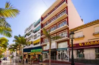 Hostal Sol y Miel
