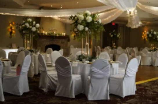 Best Western Plus Stoneridge Inn  Conference Centre Hotels in Middlesex County